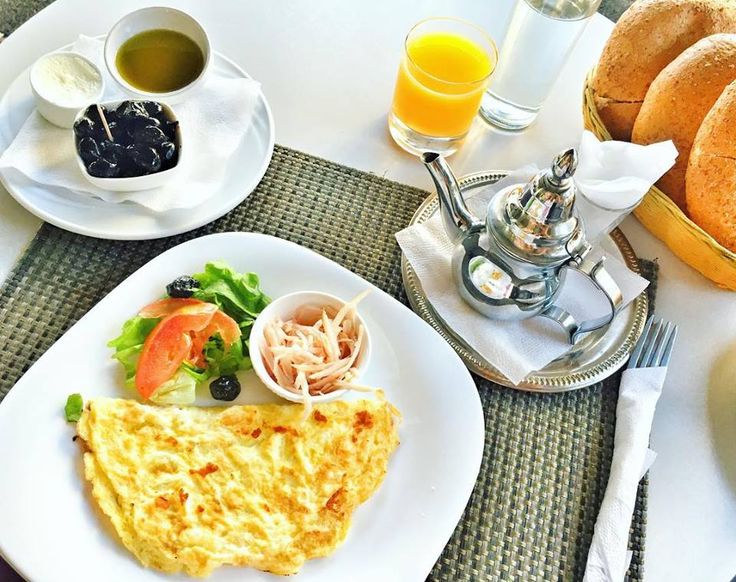 Petit Déjuener/BreakFast